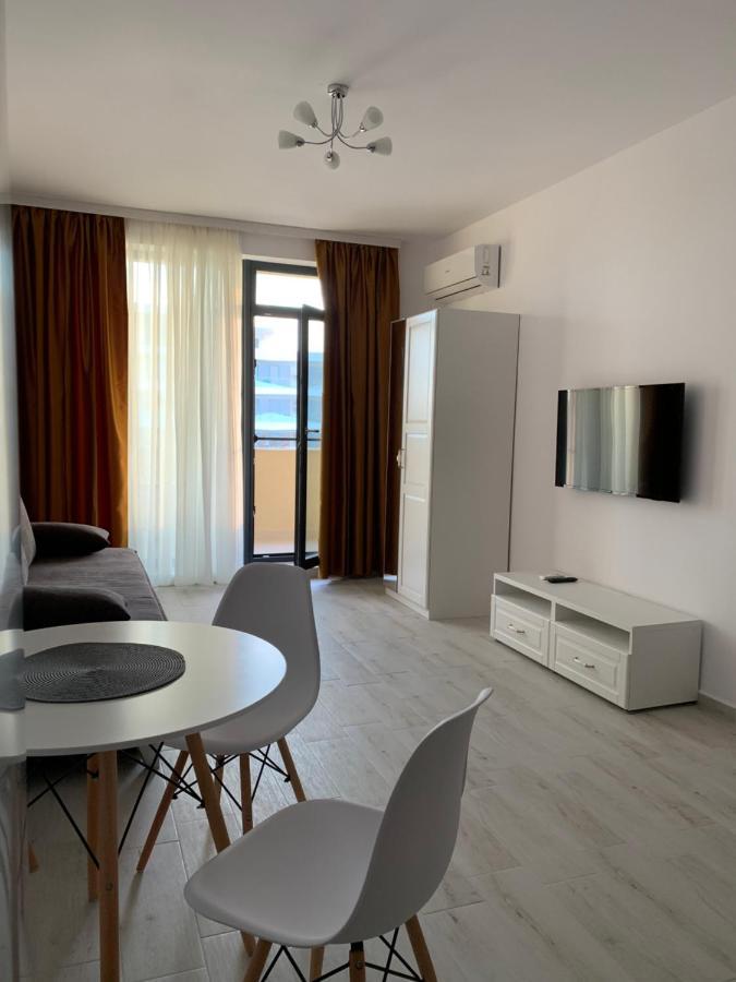 Sunrise Holiday Apartment - Mamaia Nord Năvodari Esterno foto